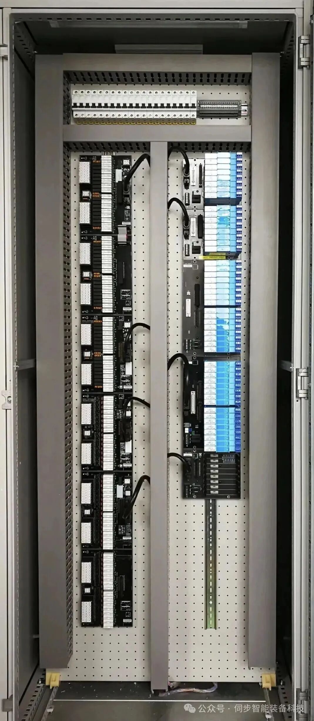 Comprehensive Knowledge of PLC Control Cabinets