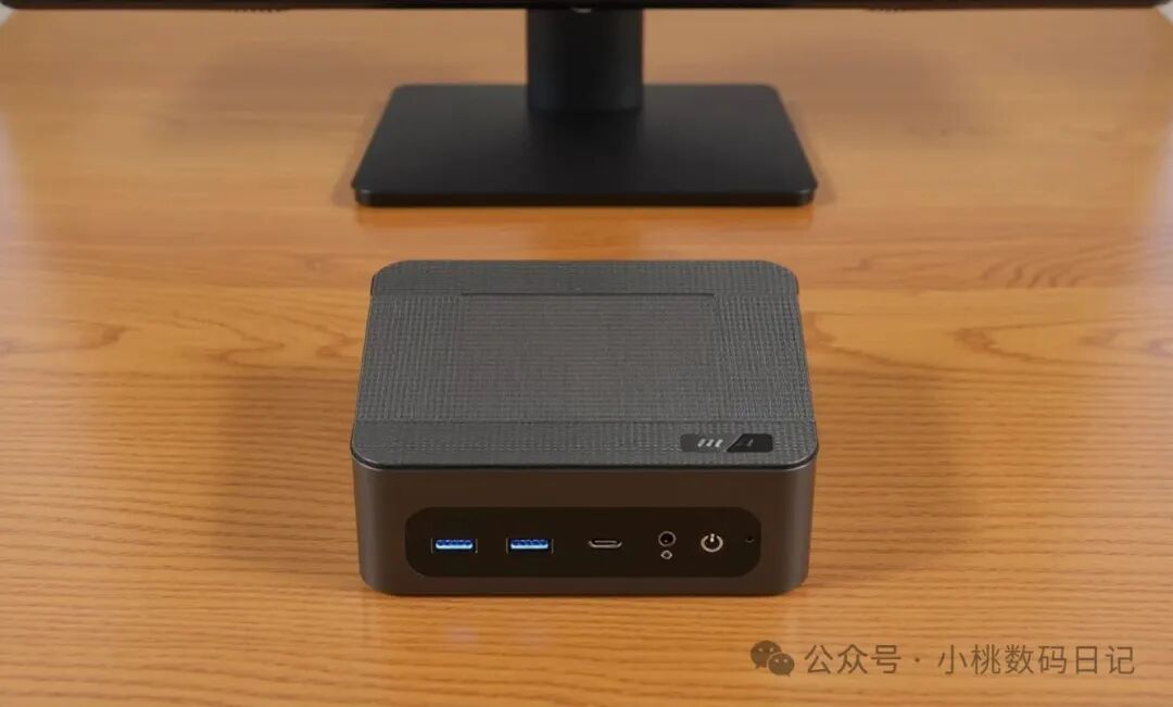 Ryzen 7 8745HS Showdown! MSI CubiNUC vs. ZOTAC SER8: Which Mini PC Reigns Supreme?