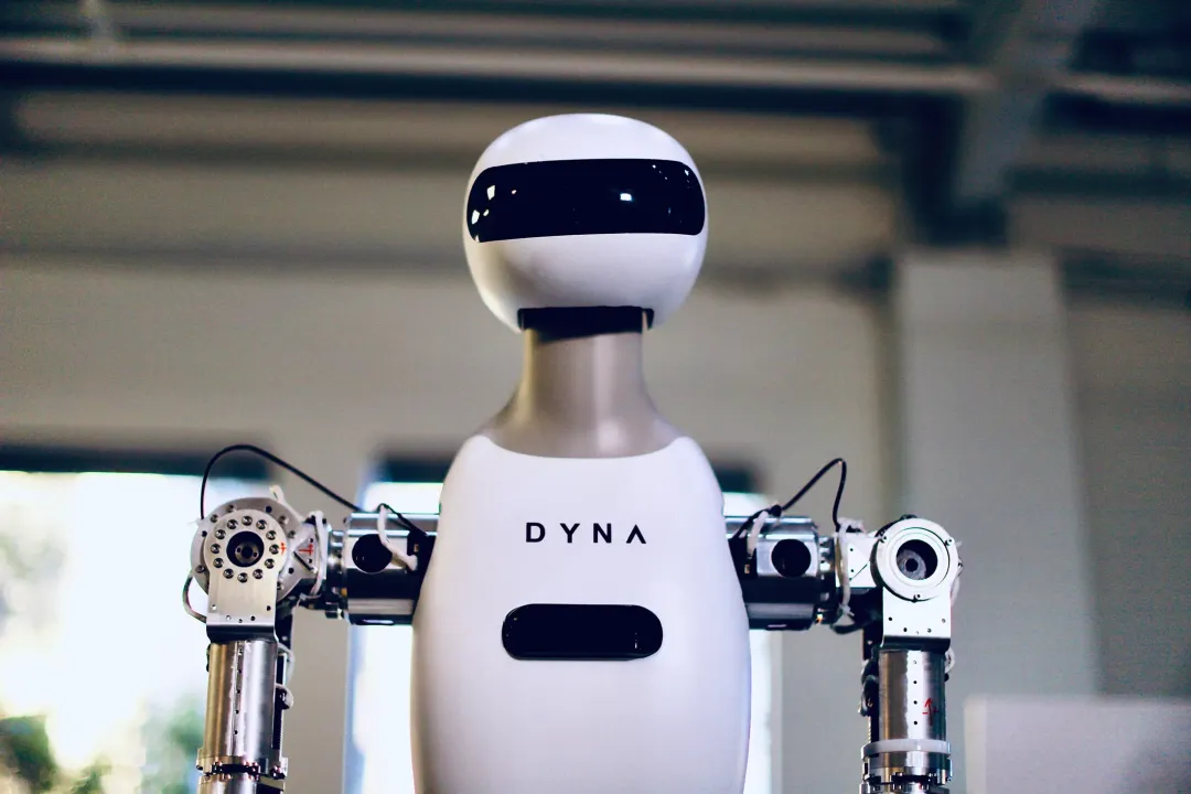 Excavator Giants Venture into Humanoid Robot Manufacturing