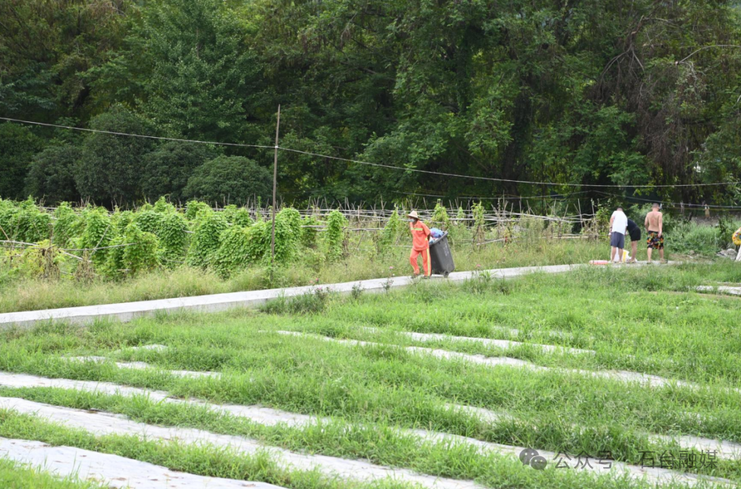 What Makes Xintang Village Popular This Summer?