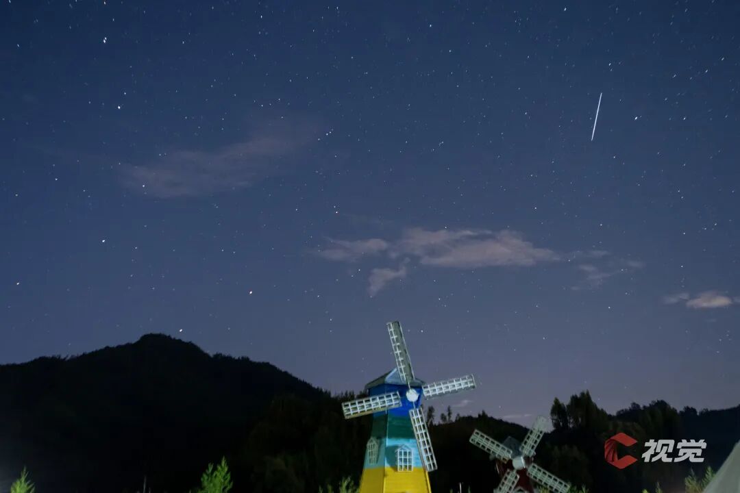 C Vision: The Most Beautiful 'Cloud-Piercing Arrow' - C Vision Photographers Capture the Perseid Meteor Shower Across Multiple Locations