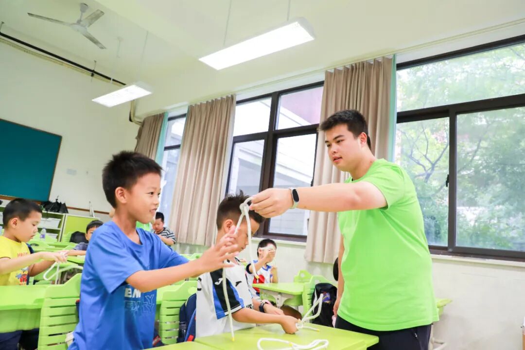 Youth in Fengxian Develop Unique Summer Courses for Kids