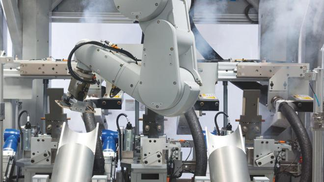 Tesla Bets on Robots, OpenAI Builds Supercomputing Center, Alibaba Develops AI Chips | Frontline News