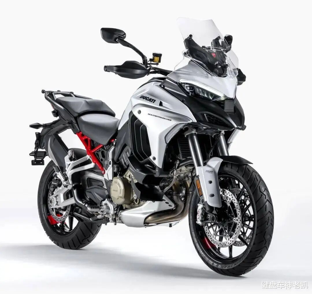 2022 Ducati Multistrada V4 S: Upgraded Electronic Suspension and Automatic Seat Height Adjustment