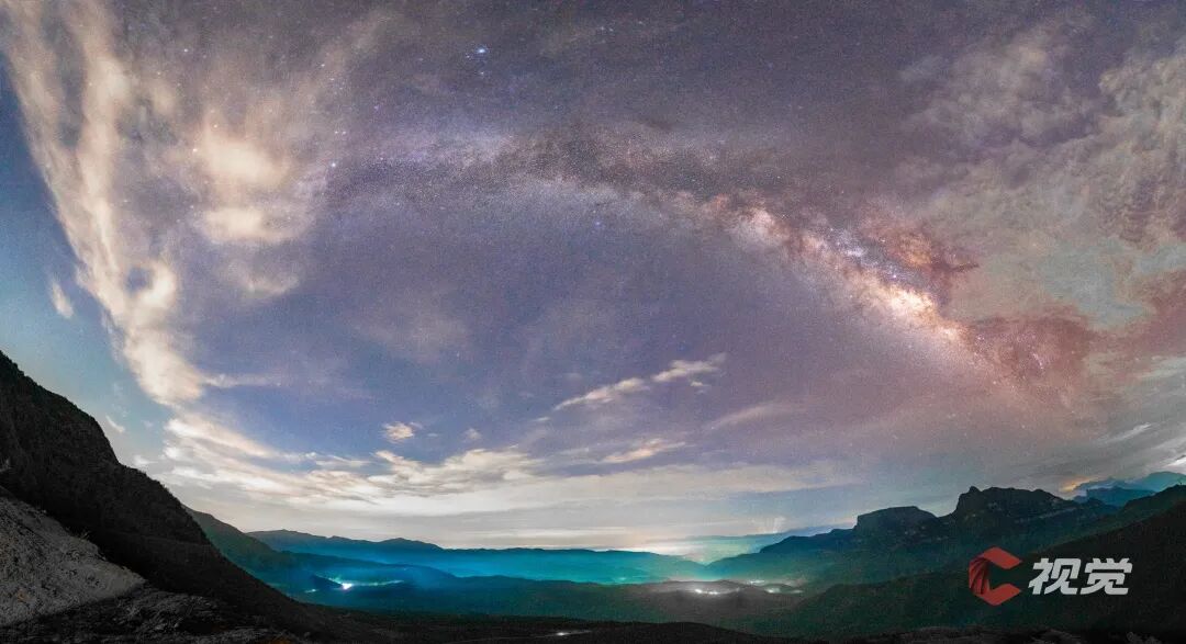 C Vision: The Most Beautiful 'Cloud-Piercing Arrow' - C Vision Photographers Capture the Perseid Meteor Shower Across Multiple Locations