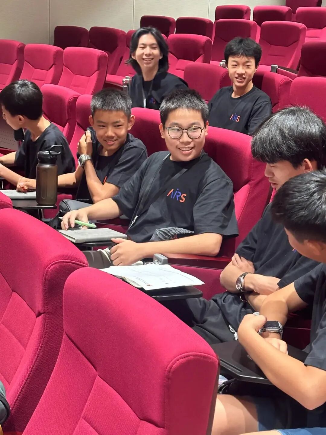 Successful Conclusion of the AIRS 2025 Youth AI Maker Summer Camp!