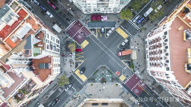 The Integration of Edge AI and Smart Lamp Posts: Transforming Urban Operations and Services