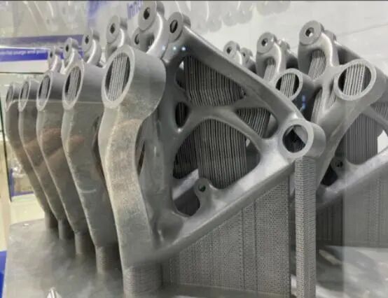 Tungsten Wire Loop Cutting Technology for 3D Printed Metal Parts: Da Vinci in Wuxi Claims 30x Efficiency Improvement