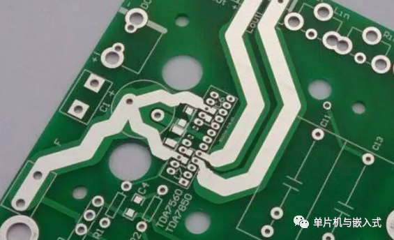 Current Carrying Capacity of PCB Traces and Vias