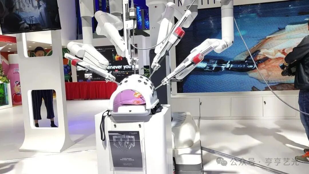 The Revolution of Medical Robots: The Era of Precision Assistance from Operating Rooms to Wards