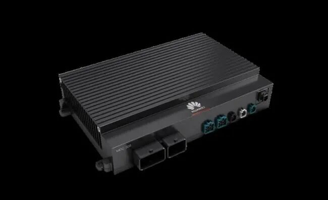 The Era of Domain Controllers: The 'Decline' of ECUs and the Reconstruction of the Automotive 'Central Brain'