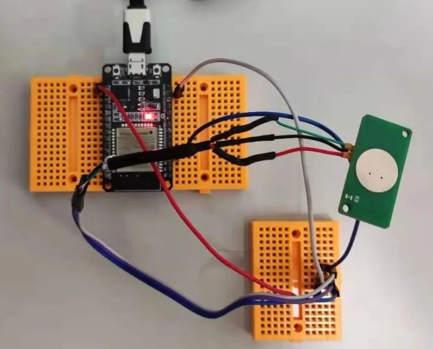 ESP32 - Microwave Radar Sensor