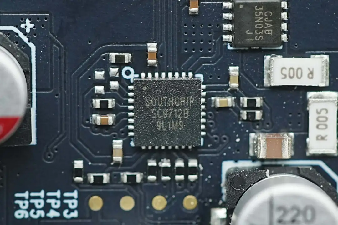 Nanxin Technology Accelerates Terminal Manufacturers' Adaptation of Multiple AVS Fast Charging Chips for iPhone 17