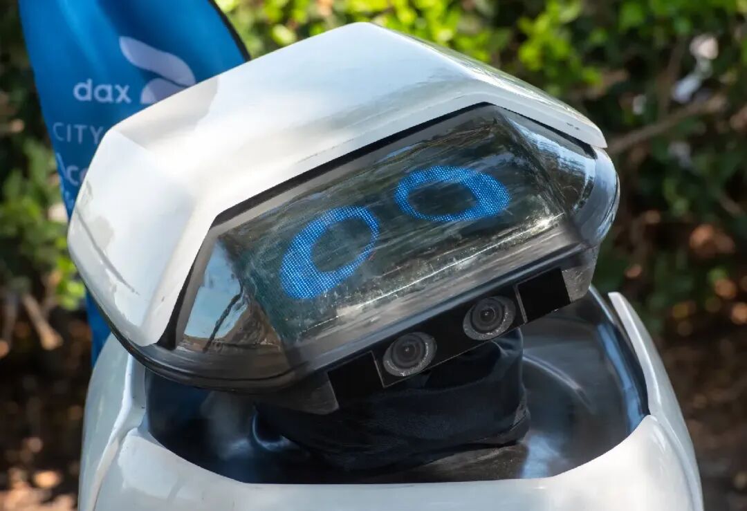 Irvine Deploys Robots to Inspect Sidewalk Accessibility Features