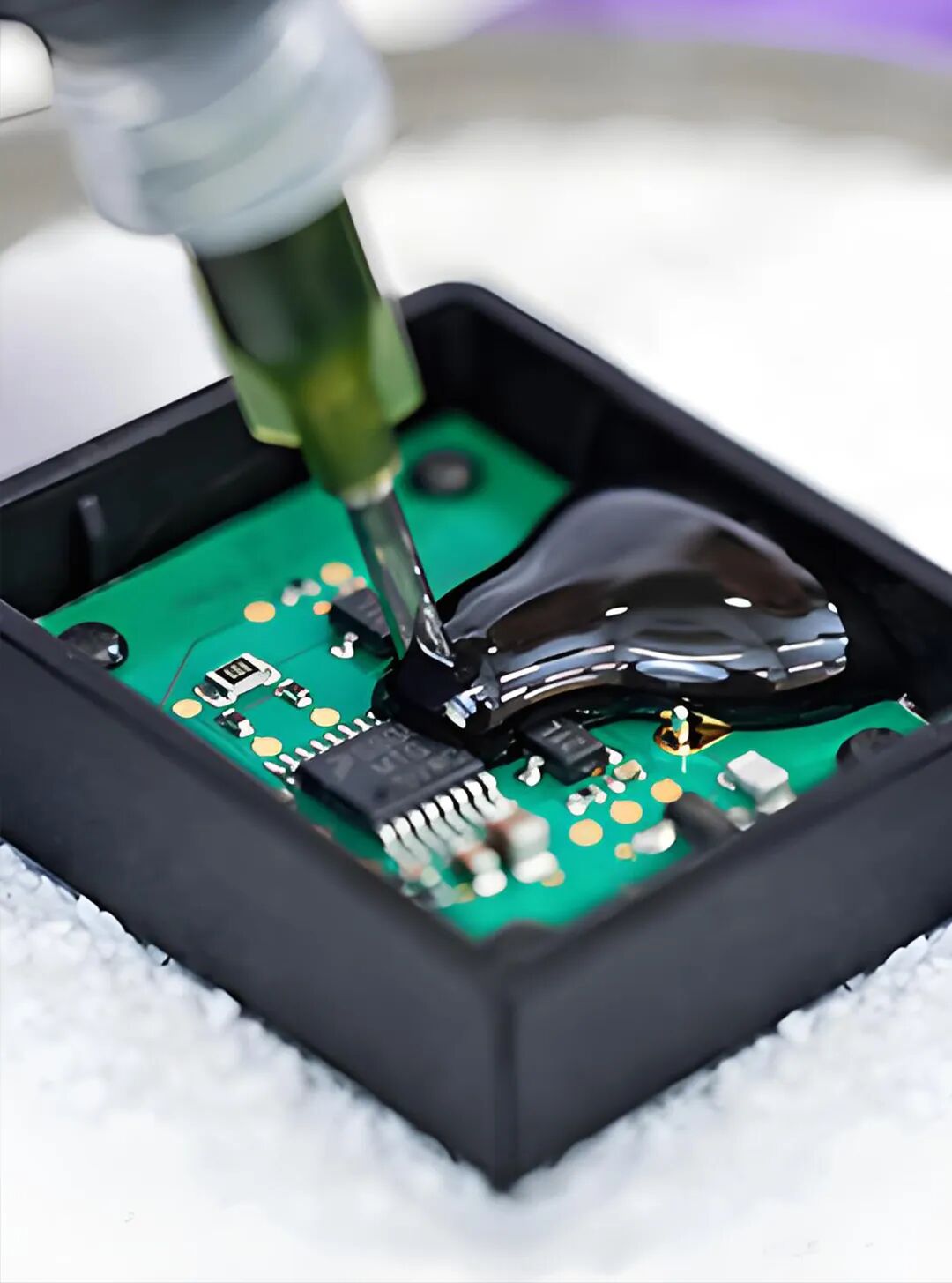 How Silicone Thermal Potting Adhesives Ensure the Safe Operation of Tire Pressure Sensors