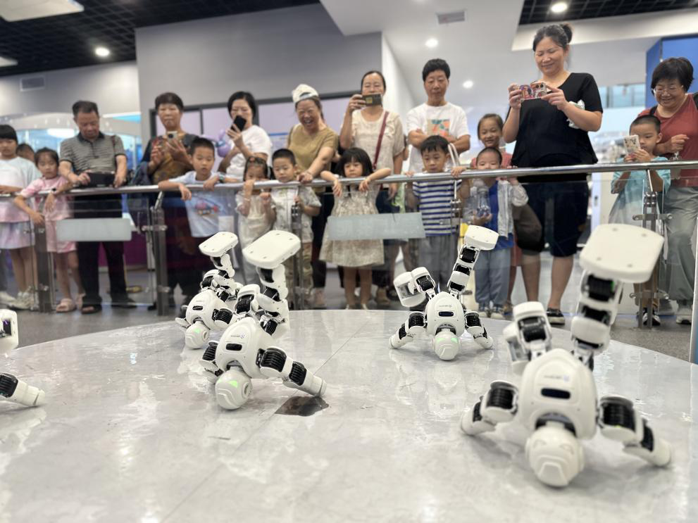 AI Showcases and Robots Dance: A New Star at the Science Museum