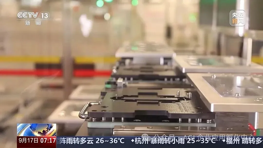 Collaborative Robots in Excavator Manufacturing: How Do They Work in Harmony?