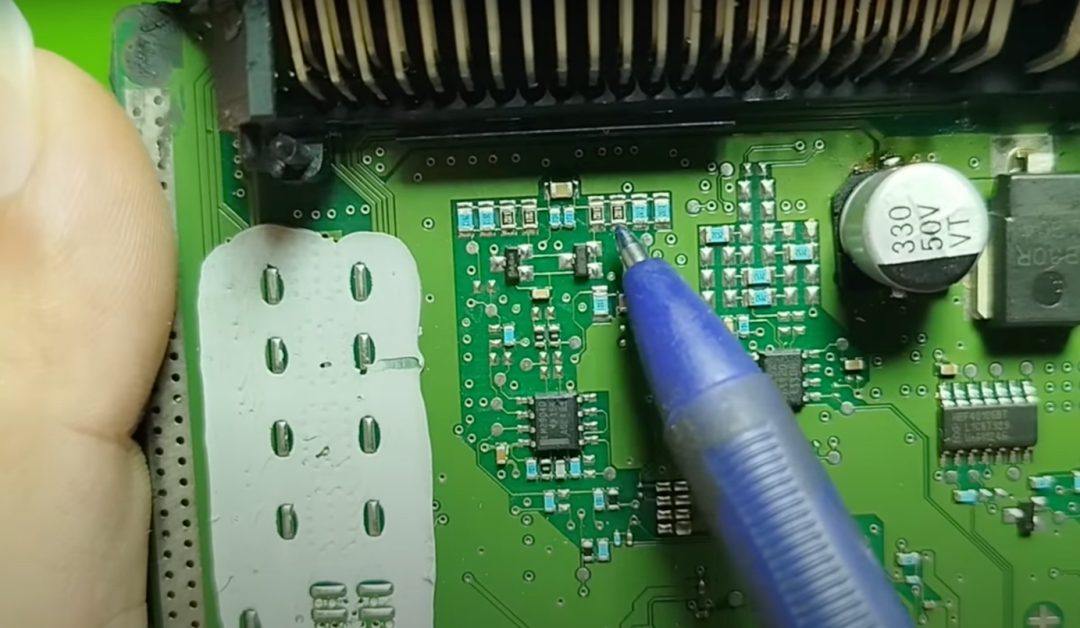 Dissecting the ECU of Kia and Hyundai: Understanding the Function of Each Chip