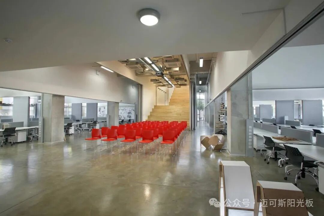 From Shoe Factory to Academic Hall: How PC Polycarbonate Panels Revitalize Old Industrial Buildings