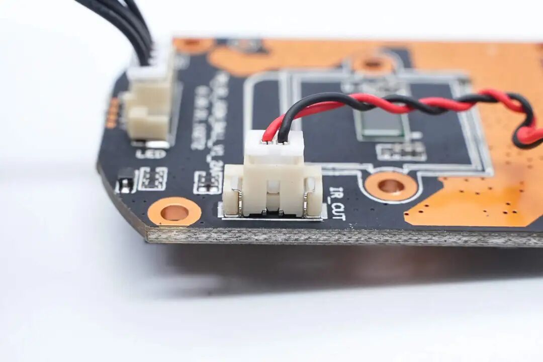 Disassembly Report: VIRTAVO Smart Indoor Camera