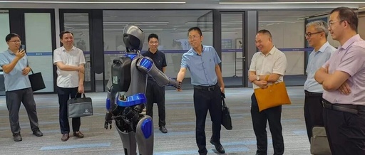 Zheng Jiaxi Leads Team to Investigate the Development of Humanoid Robot Industry