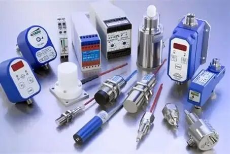 Internet of Things and Wireless Sensor Networks