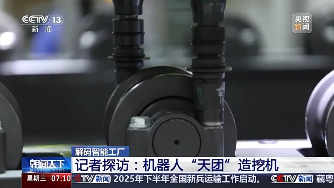 Collaborative Robots in Excavator Manufacturing: How Do They Work Together?