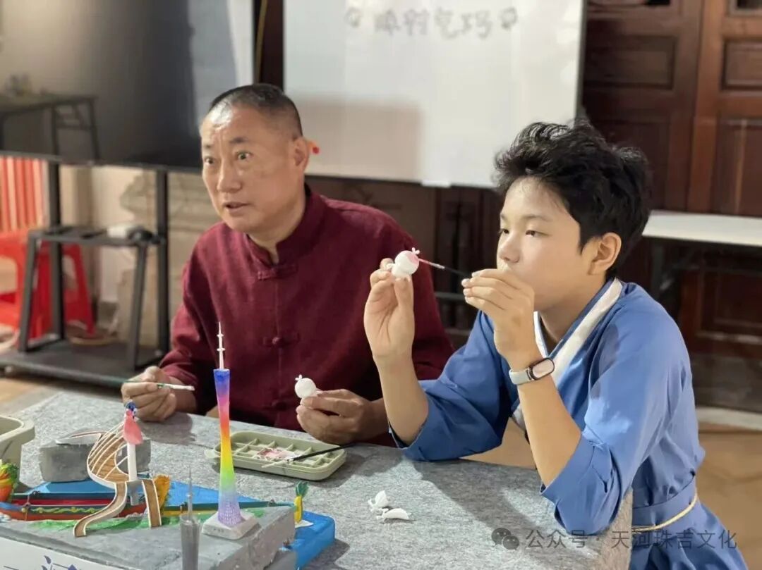 When the Millennium Qiqiao Meets 3D Printing: New Generational Power Added to the 'Craft Inheritance' Offerings at the Guangzhou Qiqiao Culture Museum