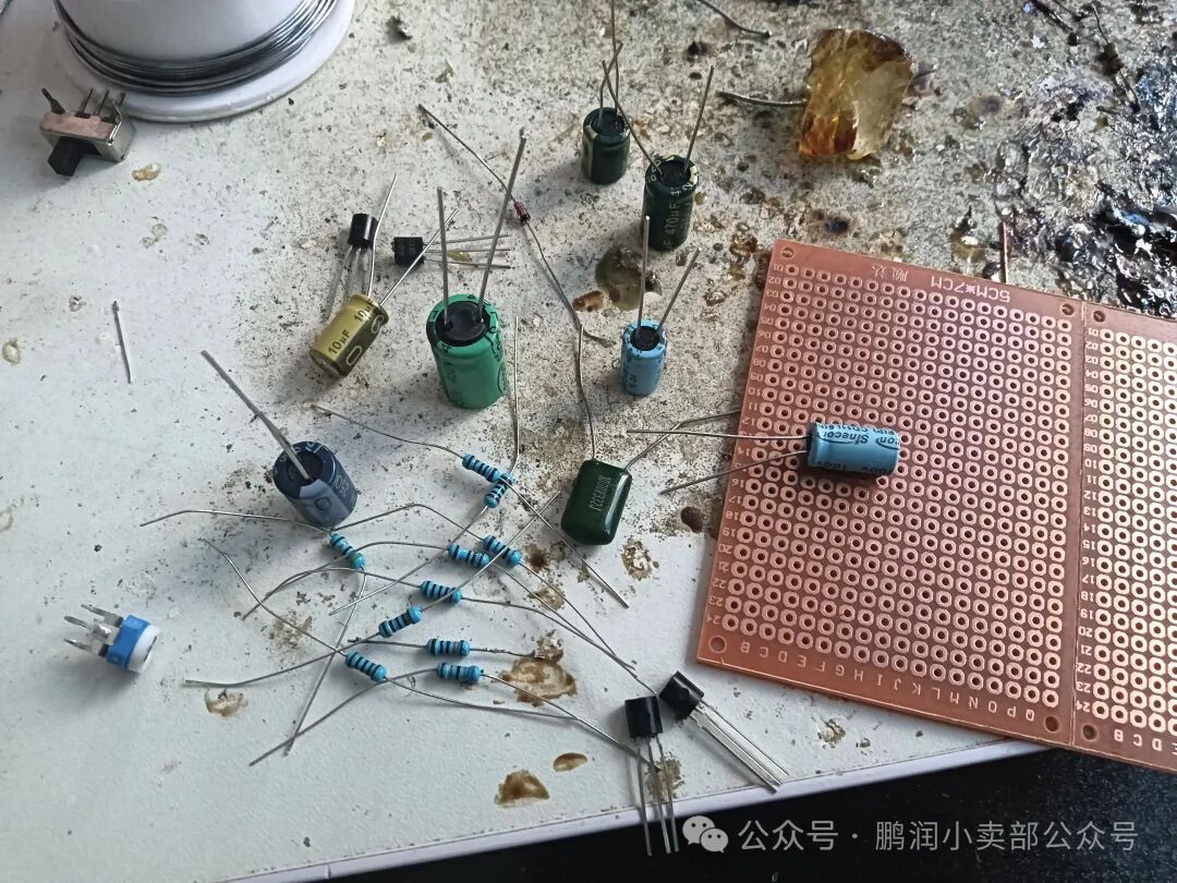 Hand-Wiring PCB Layout