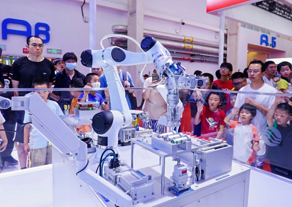 The Evolution of Industrial Robots: MCU's Role in Enhancing Intelligence