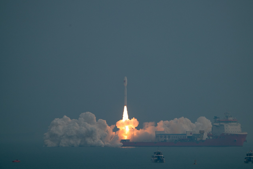 Major Breakthrough! China's First Private Satellite Constellation Successfully Networked