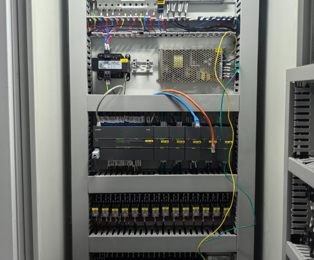 Practical Application of Adaptive PID PLC: Temperature Control Upgrade of Ruineng Fuzhou Factory's Air Conditioning System