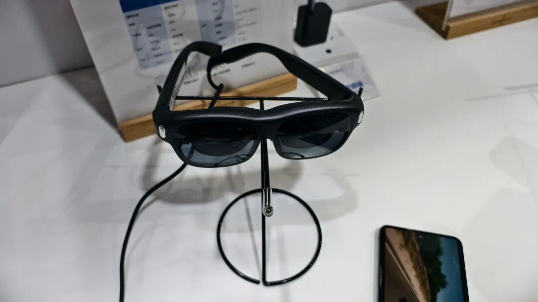 2025 Photonics Expo Insights: The Accelerated Integration of Optoelectronics and Semiconductors, with Drones Joining the Scene