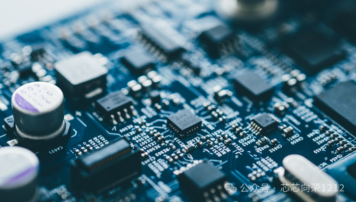 Choosing Between 5V and 3.3V MCUs: Understanding Their Advantages and Disadvantages