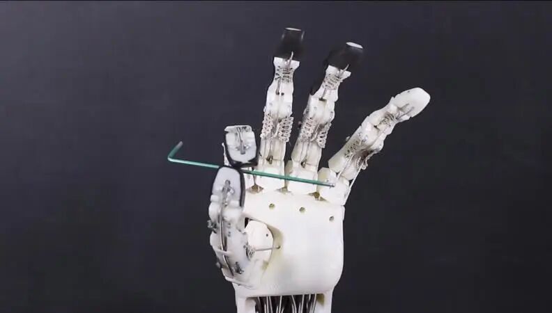 Key Components of Humanoid Robots: Dexterous Hands