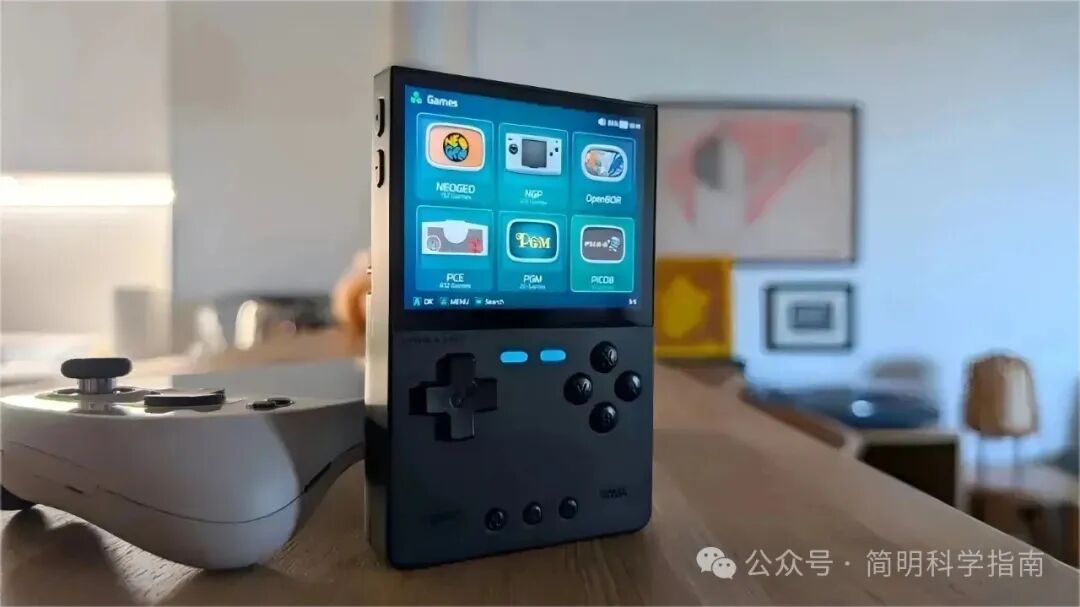 Comparison of Android and Linux Handheld Game Consoles: A New Toy for Middle-Aged Gamers?