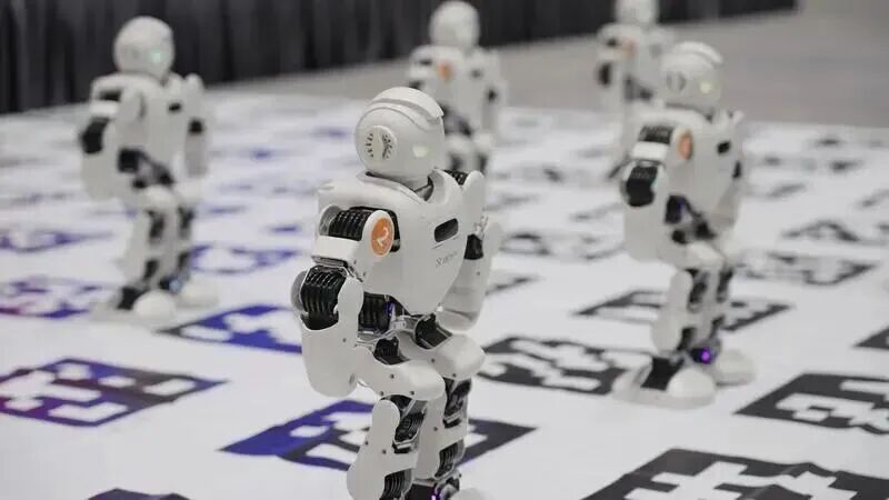 Science Popularization Month: Robots, Drones, and AI Technology at the Spring Festival Gala!