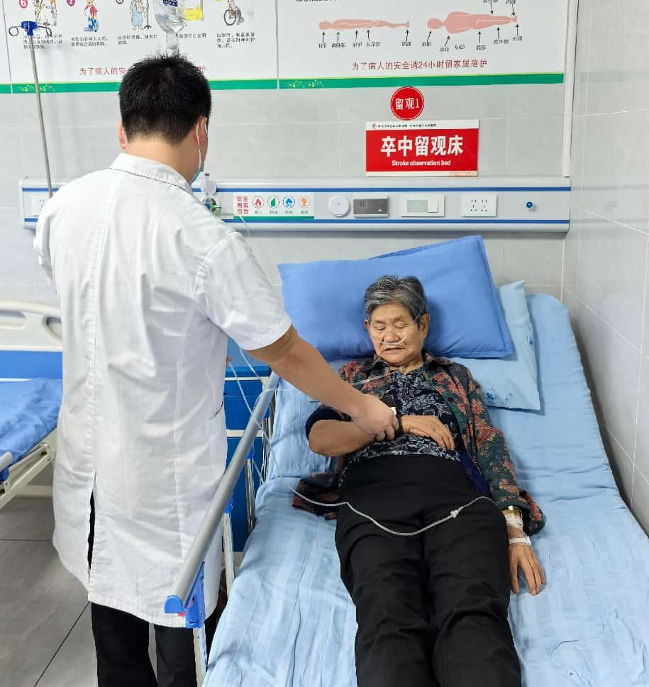10-Minute Rapid Medical Assistance: Embedded Care for the Elderly at Sanyikang Shigu Huating Base