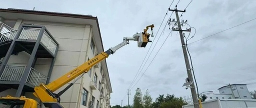 Company Achieves First Successful Live Operation of 10kV Robot