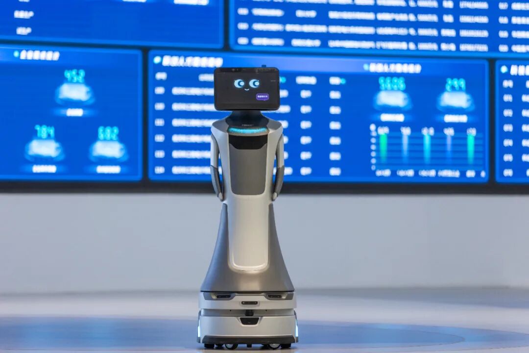 What is it Like to Work Alongside Robots on the Innovation Island?