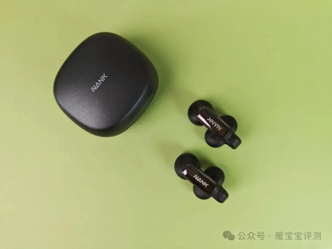 Are Clip-On Headphones Good? Top Ten Brands of Clip-On Bluetooth Headphones
