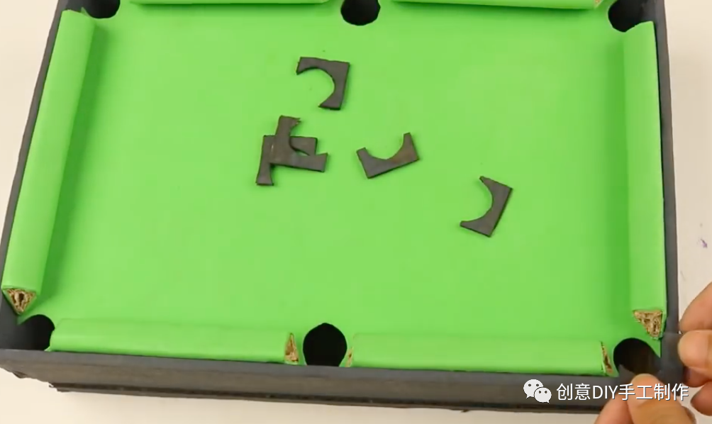 5 Desktop Mini Games You Can Make with Cardboard, More Fun than Buying Them