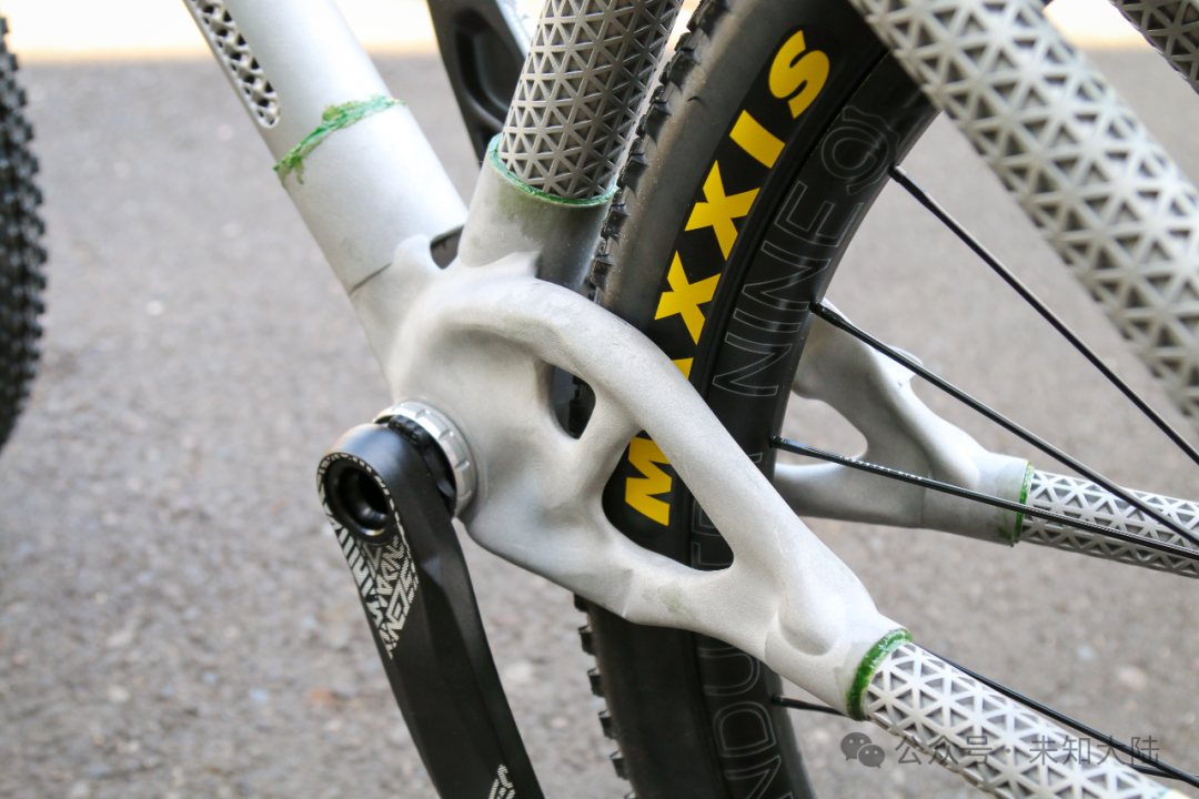 Wild 3D Printed Aluminum Alloy Off-Road Motorcycle Returns