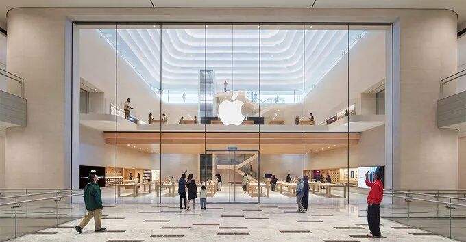 Apple's Internal Testing of AI Chatbot Asa to Enhance iPhone Sales Skills for Retail Employees