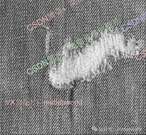 Fabric Image Stitching Simulation Based on KAZE Algorithm: A Comparison with SIFT and SURF