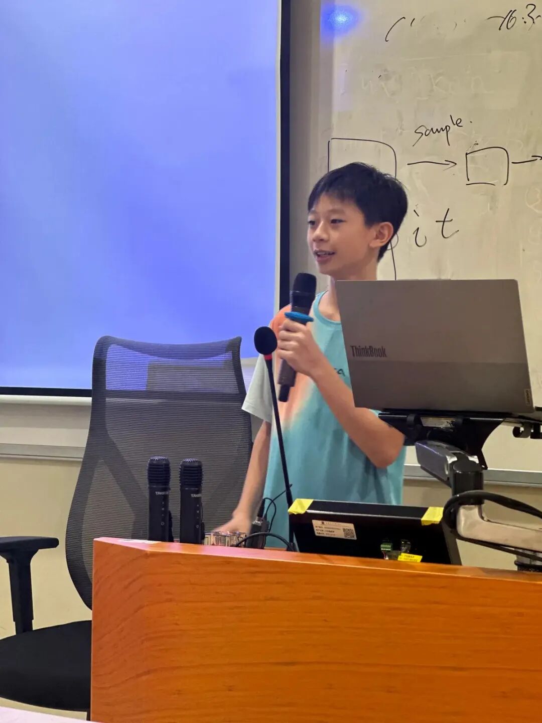 Successful Conclusion of the AIRS 2025 Youth AI Maker Summer Camp!