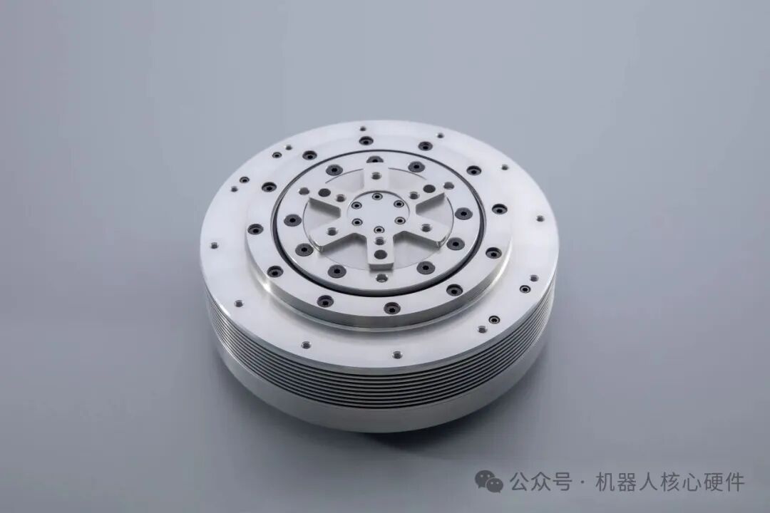 The 'Power Heart' of Robot Joints: How Harmonic and Planetary Gearboxes Affect Module Performance