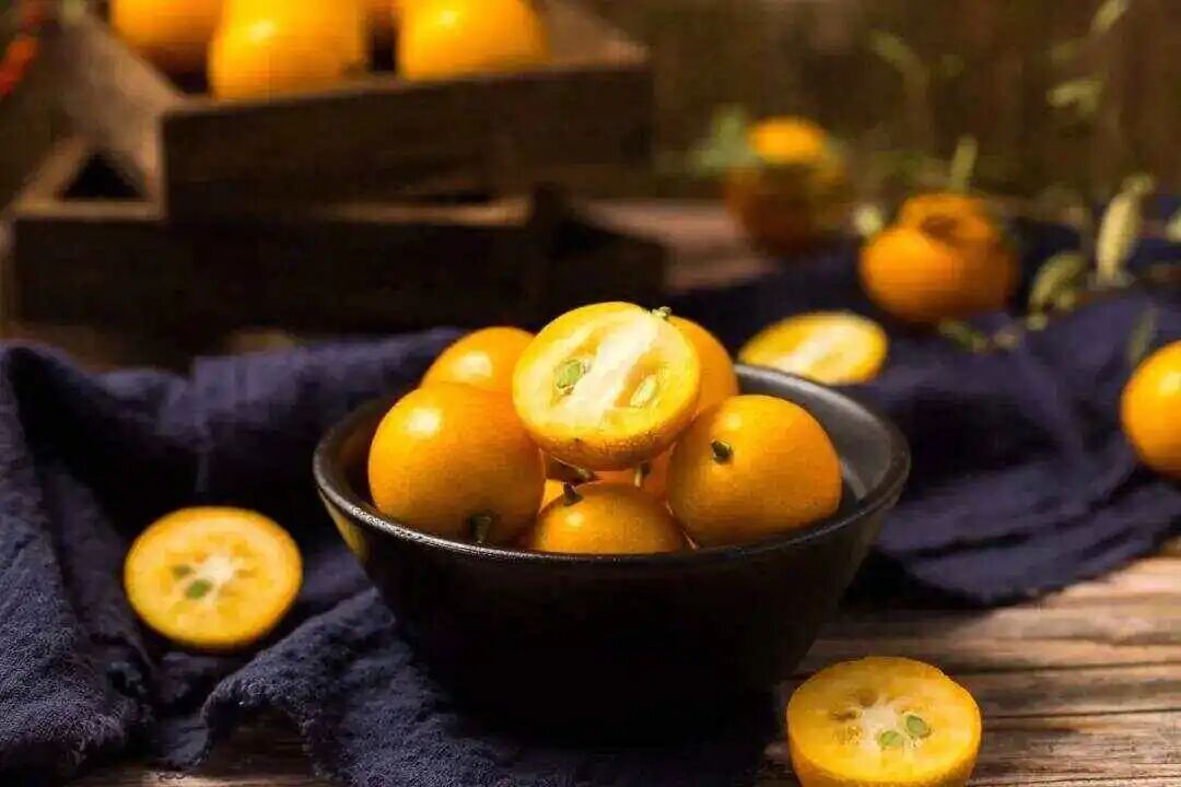 The Antioxidant Champions of the Fruit World: Surprising Sources of Vitamin C