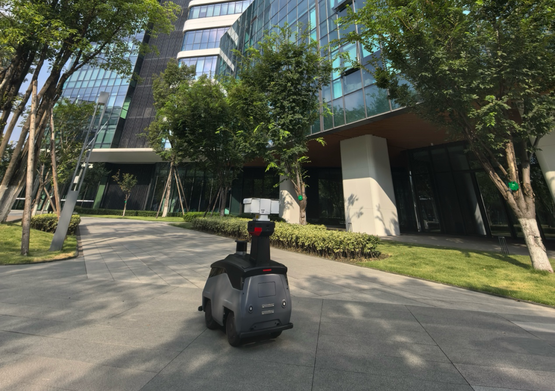 AI in Action | 32 Security Robots Deployed This Month!