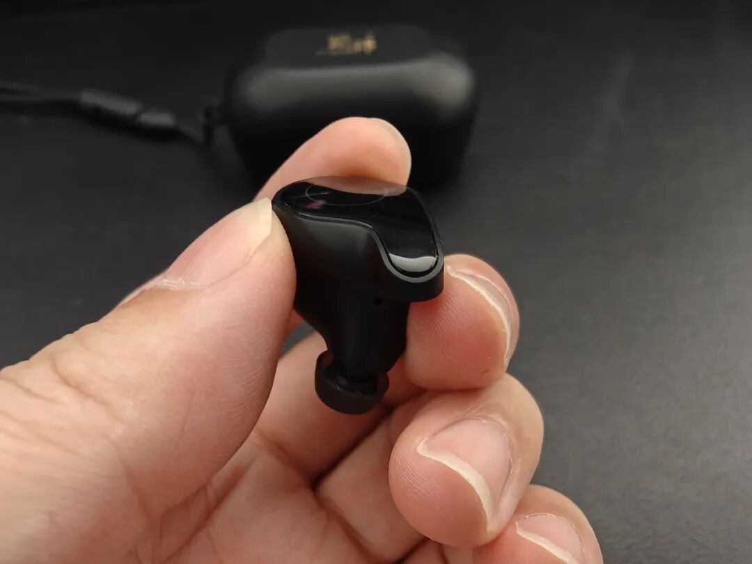 Top Bluetooth Headphones of 2025: Analyzing Sound Quality and Noise Cancellation, Trust These 5 Highly Rated Products